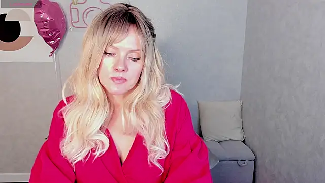 Chat +18 de Victoria_Nelson ao vivo