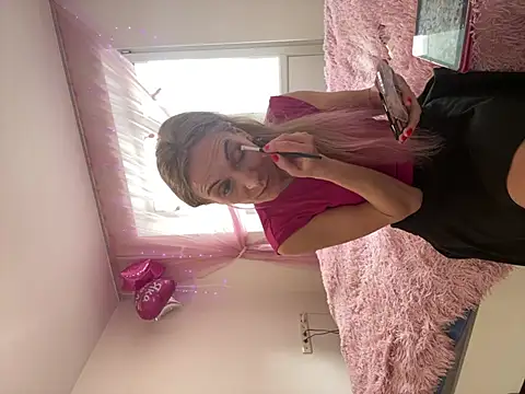 Faiiry_: онлайн-секс-чат