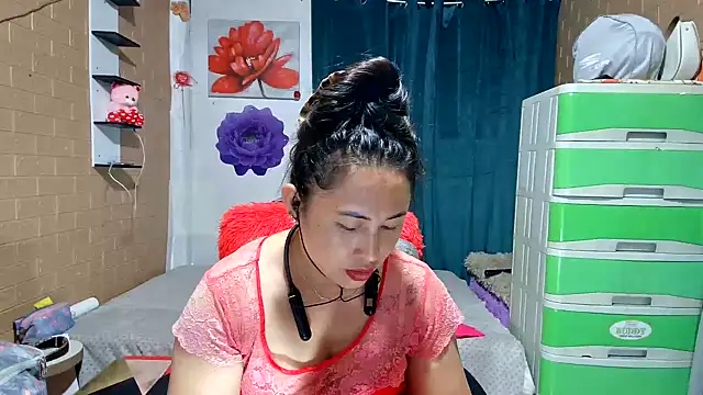 Chat +18 de Ugly-Filipina ao vivo