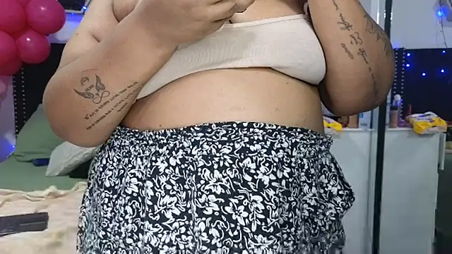 charlotte_077 – Naživo XXX chat