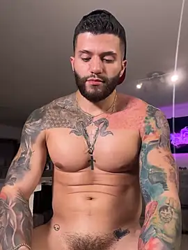 Frank_Farrell Live XXX-chat