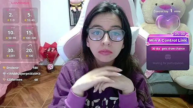 Czat XXX na żywo – Maggie_Fox3