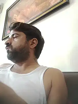 XxX_KING30 Chat XXX in diretta