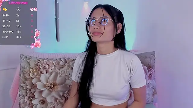 NayeCloud Obrolan Langsung XXX