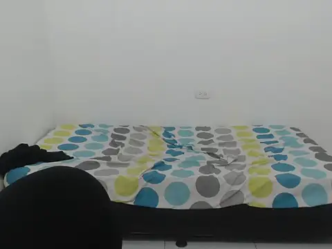 estefania224 – webcam-show