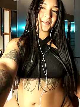 FallsForHerSmile Live XXX-Chat