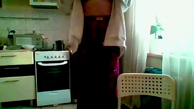 MariiCooper Adlı Modelin Canlı XXX Sohbeti