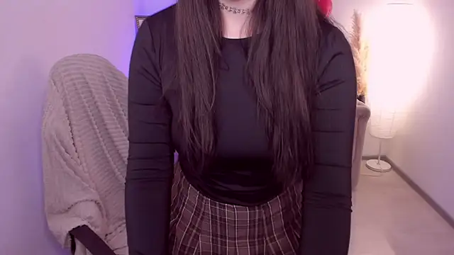 دردشة Emily_tender الجنسية المباشرة