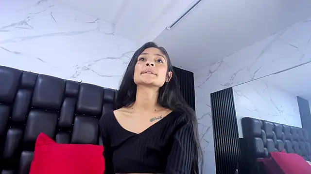 Chatroom XXX en direct de AuroraBon