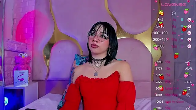 NaniiSisy Chat XXX live