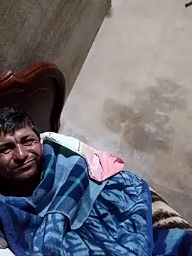 TattyFoxglove Show in webcam