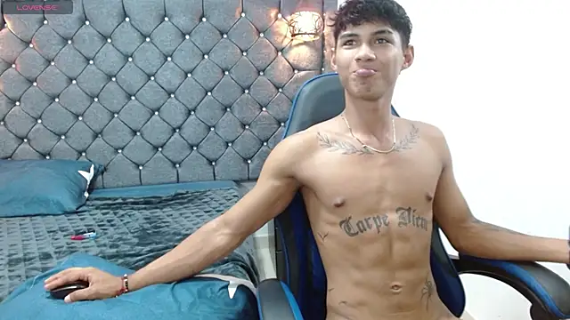 Show de luka_big18 na webcam