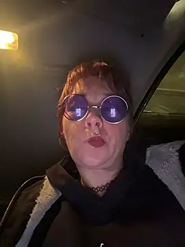 Babii_Nova 现场XXX聊天