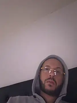 Guitccch – Kamerová šou