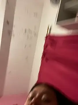 Czat XXX na żywo – Maya_Manes