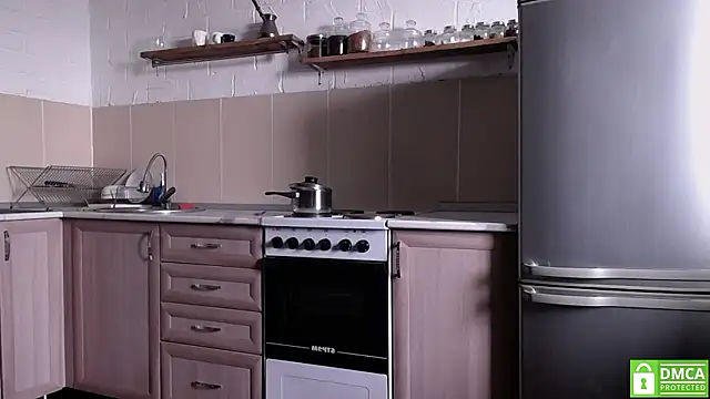 kiabigdiick 现场XXX聊天