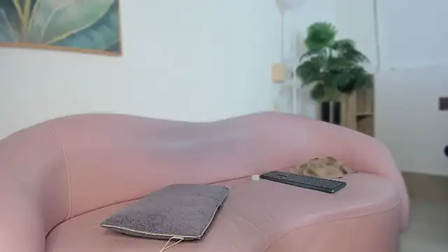 Ayha_khalaf Show Webcam