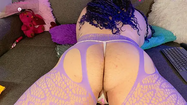 lunitaa0 Adlı Modelin Canlı XXX Sohbeti