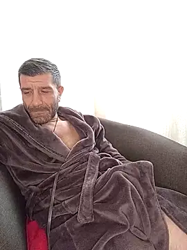 Alexdaniel89 现场XXX聊天