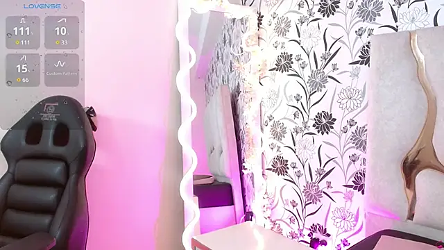 Chat +18 de Gaby_tay1 ao vivo