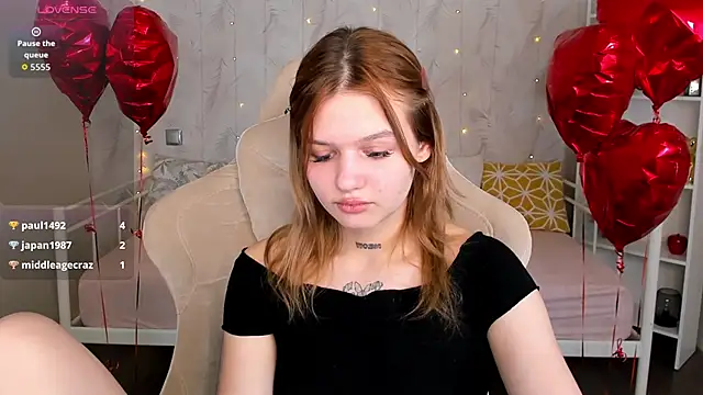 KianaVision: онлайн-секс-чат