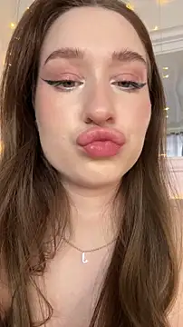 cuteeyesbaby – Live XXX-chat