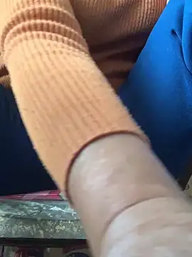 YANINA120 Adlı Modelin Canlı XXX Sohbeti