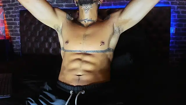 Chat +18 de Dominic_Donnovan ao vivo