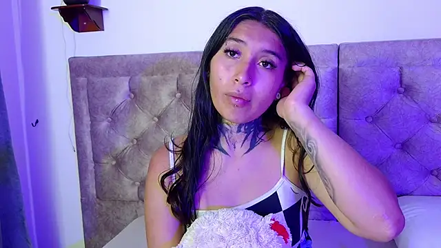 Онлайн чат XXX DanielaGarcia_SM