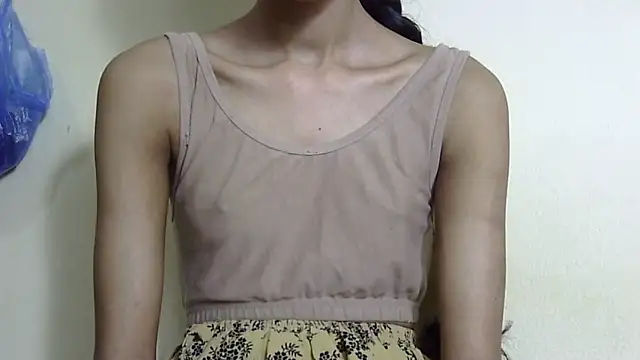 Anu_tiny Live XXX-Chat