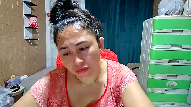Ugly-Filipina Chat XXX live