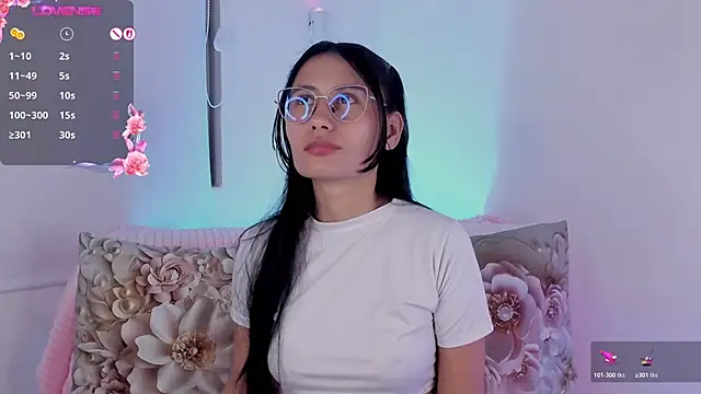 Živý XXX chat NayeCloud