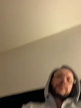 Guitccch Chat XXX in diretta