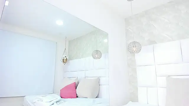 violeta_ruizz's Live XXX Chat