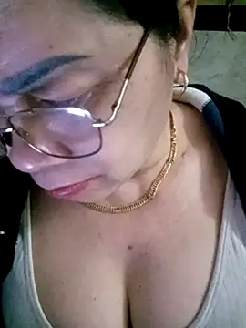 small-house123 Chat XXX live