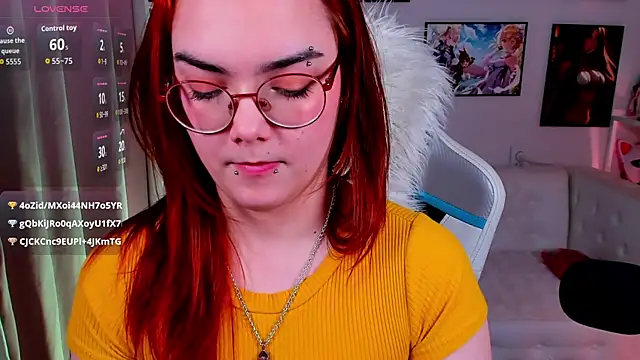 Chat XXX en directo de Lily__Evans