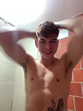 Handsome_boys69 élő XXX-chatje