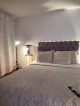 Chat +18 de Samantha_e2 ao vivo