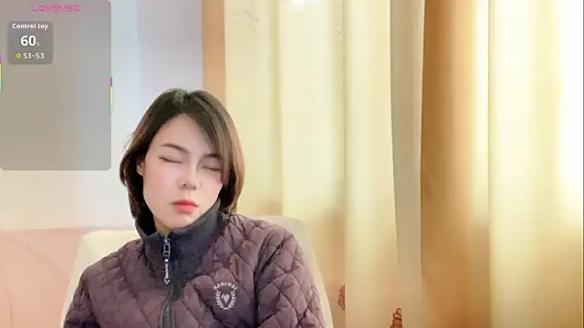 Chat XXX en directo de Linda-LL