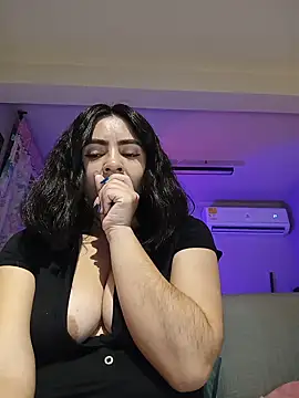 دردشة Sara-215 الجنسية المباشرة