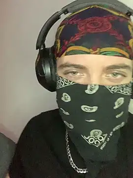 StriptLesss Chat XXX in diretta