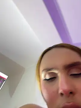 Chatroom XXX en direct de Aliison_Smith