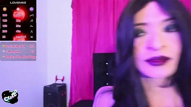 Chat XXX en directo de cutenaked_8