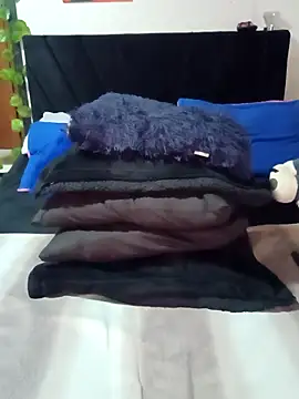 Chat +18 de SharonSalazar ao vivo