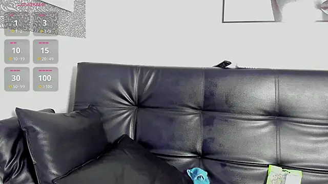 Mark_Vega: διαδικτυακό σόου στην κάμερα