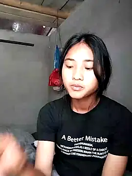 Hoa-tuylip: διαδικτυακό σόου στην κάμερα