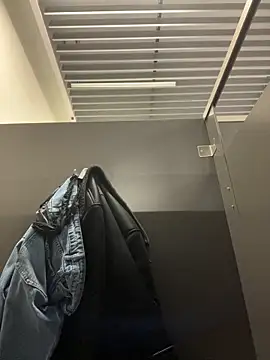 Chat +18 de RinaCat ao vivo