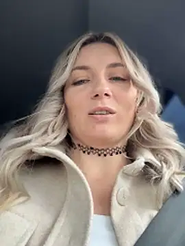 Crazy-Rosa Live XXX Chat