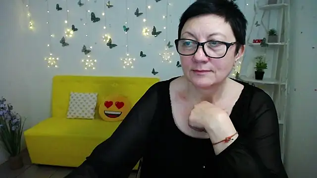 Chatroom XXX en direct de EmilyL0ve