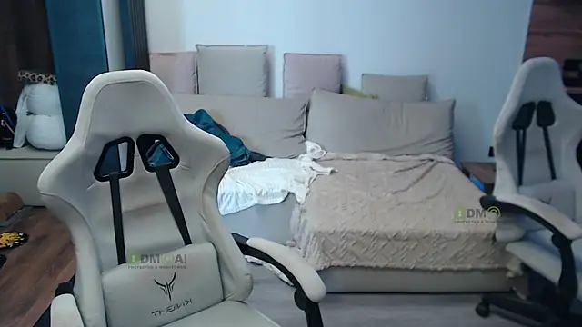 Chatroom XXX en direct de Sunny-Girl1